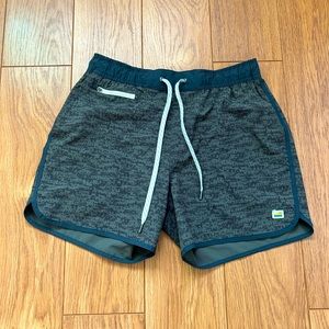 Vuori Banks Shorts
